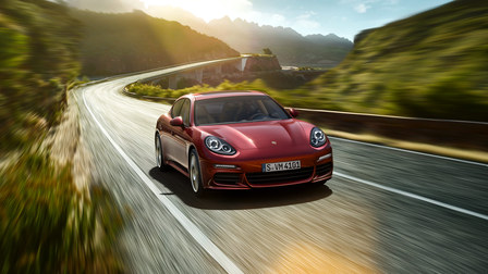 Porsche: 87.800 consegne nei primi 6 mesi