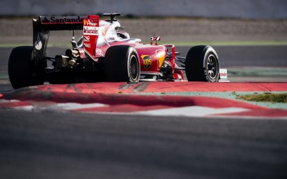 Tecnica: radiatori a V nelle pance Ferrari