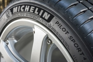 -..-albums-PRESS-02_PNEUS-TYRES-VOITURES-CARS-IAA-SALON-DE-FRANCFORT-2015-MICHELIN-PS4-Photos-MICHELIN-PS4-Externe-HIGH-PS4 17