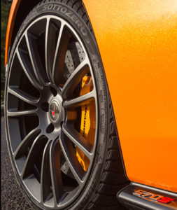 19432_03-una-mclaren-equipaggiata-per-l-inverno