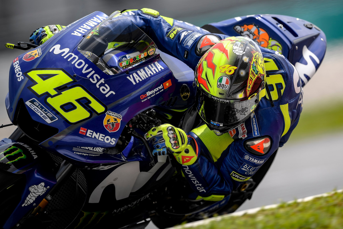 Rossi a Sepang con AGV PISTA GP R 20 YEARS - MotoriNoLimits | Auto, F1,  motori, turismo, stili di vita