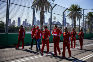 180005_aus ferrari