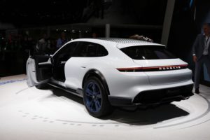 Porsche Mission E Cross Turismo