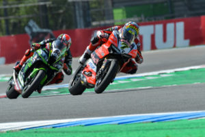chaz-davies-tom-sykes