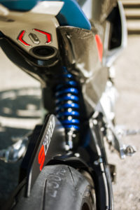 P90305952_highRes_bmw-motorrad-concept