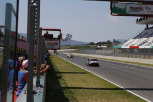 P90314870_highRes_mini-challenge-mugel