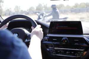 P90321994_highRes_collision-warning-th