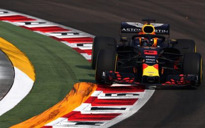 Ricciardo fuori dalle riunioni Red Bull