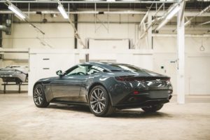 Q by Aston Martin_CD20_02