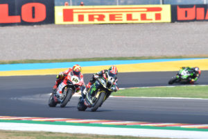 jonathan-rea-xavi-for-s-toprak-razgatlioglu