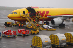 DHL-UPS-air-shipping