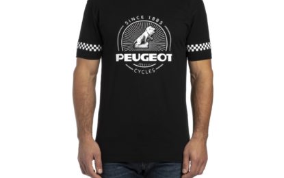 Una linea di abbigliamento lifestyle Peugeot Cycles