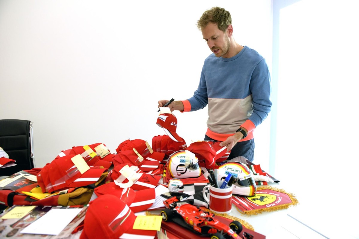 Vettel al lavoro per i tifosi, la marcia in più della Scuderia
