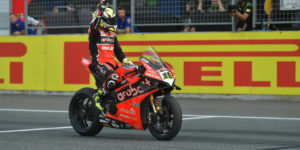 alvaro-bautista-on-the-finish-line(1)