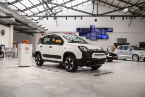 190404_Fiat_03_Fiat_Panda_Connected_by_Wind