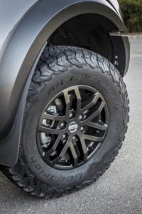2019_FORD_RANGER_RAPTOR_CONQUER_GREY_092