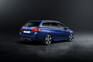 PEUGEOT CHIUDE IL SEMESTRE AL 6% IN ITALIA_PEUGEOT 308 SW