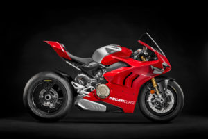 01_DUCATI PANIGALE V4 R_UC69193_High