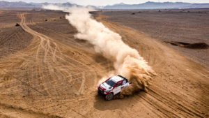 26818_02-fernando-alonso-s-dakar