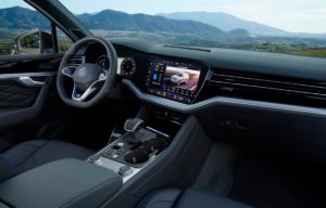 media-Touareg R_DB2020AU00050