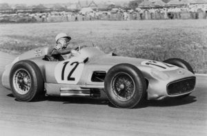 Großer Preis von Großbritannien in Aintree am 16. Juli 1955: Stirling MossBritish Grand Prix in Aintree on 16 July 1955: Stirling Moss