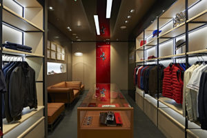 ferrari store milano