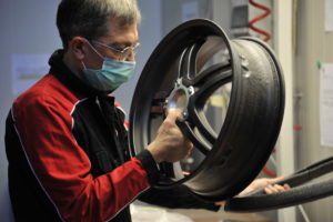 03_DUCATI_SUPERLEGGERAV4_001_UC169970_High