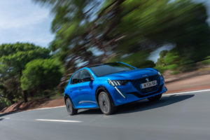 PEUGEOT e-208 GT (4)