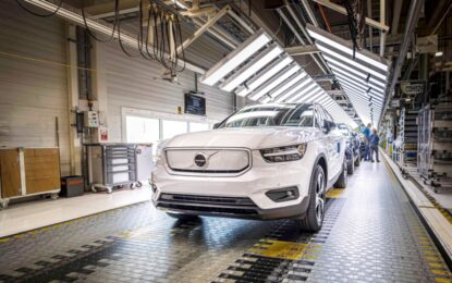Avviata la produzione della Volvo XC40 Recharge solo elettrica