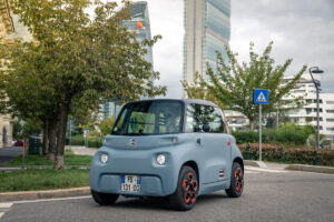 AMI 100% ËLECTRIC (4)