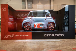 CITROEN SORPRENDE ALLA MILANO DESIGN CITY CON TIME TO BE MY AMI (10)