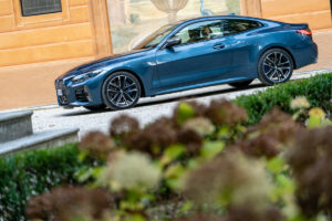 P90406166_highRes_bmw-4-series-10-2020