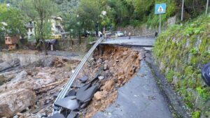 Strade disastrate nella provincia di Imperia