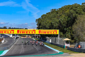 worldsbk-race-1-action