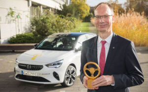 Goldenes Lenkrad Opel Corsa