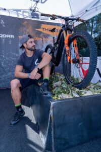 VENT_LDV500RR_Ambassador_b