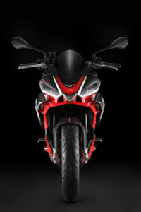 10-aprilia-tuono-660