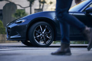 2021-mazda-mx-5-exterior-07