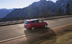 2021_FORD_S-MAX_04
