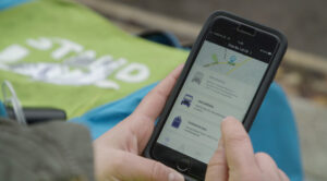 Smart Use of Vans and Pedestrian Couriers Could Make Online Shop