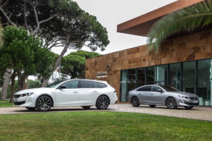 PEUGEOT 508, RIDEFINISCE IL MODO DI VIAGGIARE, DISTINGUENDOSI CON UNA CLASSE INNATA (2)-