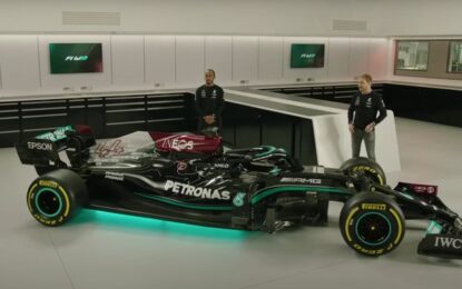 Ecco la W12, la monoposto 2021 del Mercedes-AMG Petronas F1 Team