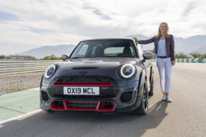 P90413993_highRes_petra-beck-mini-03-2