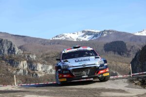p1 Crugnola-Ometto Hyundai i20 R5 HRTI CIocco 2021 c