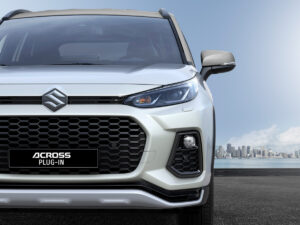suzuki-across-plug-in-13-