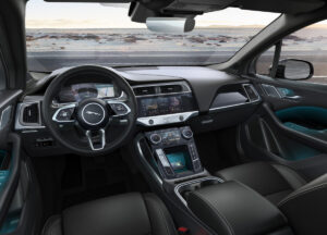 jag-i-pace-22my-black-interior-20-04-21-001