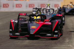 nissan-formula-e-season-7-rome-rounds-3-and-4-oliver-rowland-car-22-22leaf-22-4-