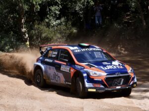 4 Scandola Fappani Hyundai i20 R5 Rally Vermentino 2021 1