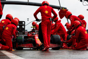 MR1VVY_P1C03061-1920x0_IBKUED