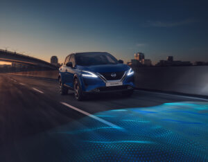 2021-10-25-qashqai-daylight-saving-time-matrix-headlamps-source